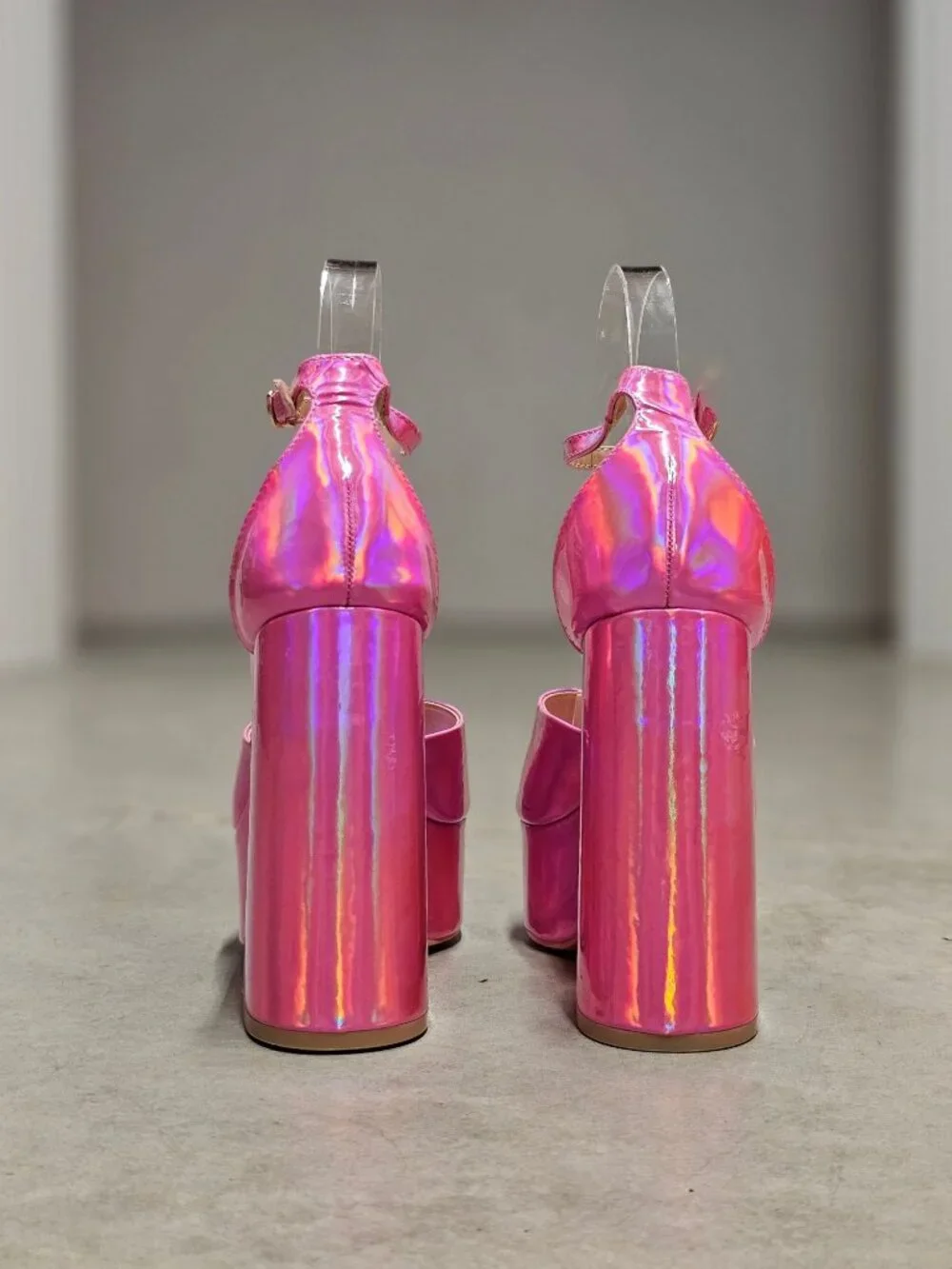 N/A iridescent pink